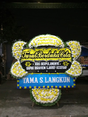 Papan Bunga Duka di Poganeri